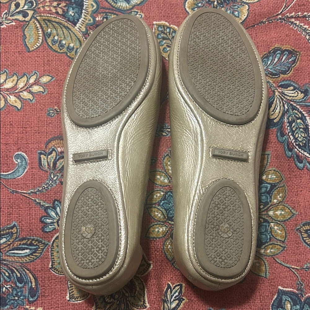 Tory Burch Metallic Gold Minnie Flats - Picture 2 of 3